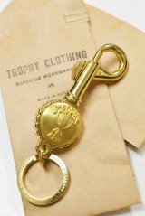 TROPHY CLOTHING/BOTTLE OPEN KEY HOLDER